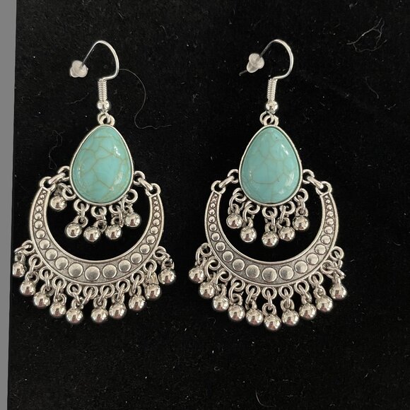 3/$17 Ethnic Inspired Chunky Silver Tone Faux Turquoise Dangle Pierced E… - Picture 1 of 3